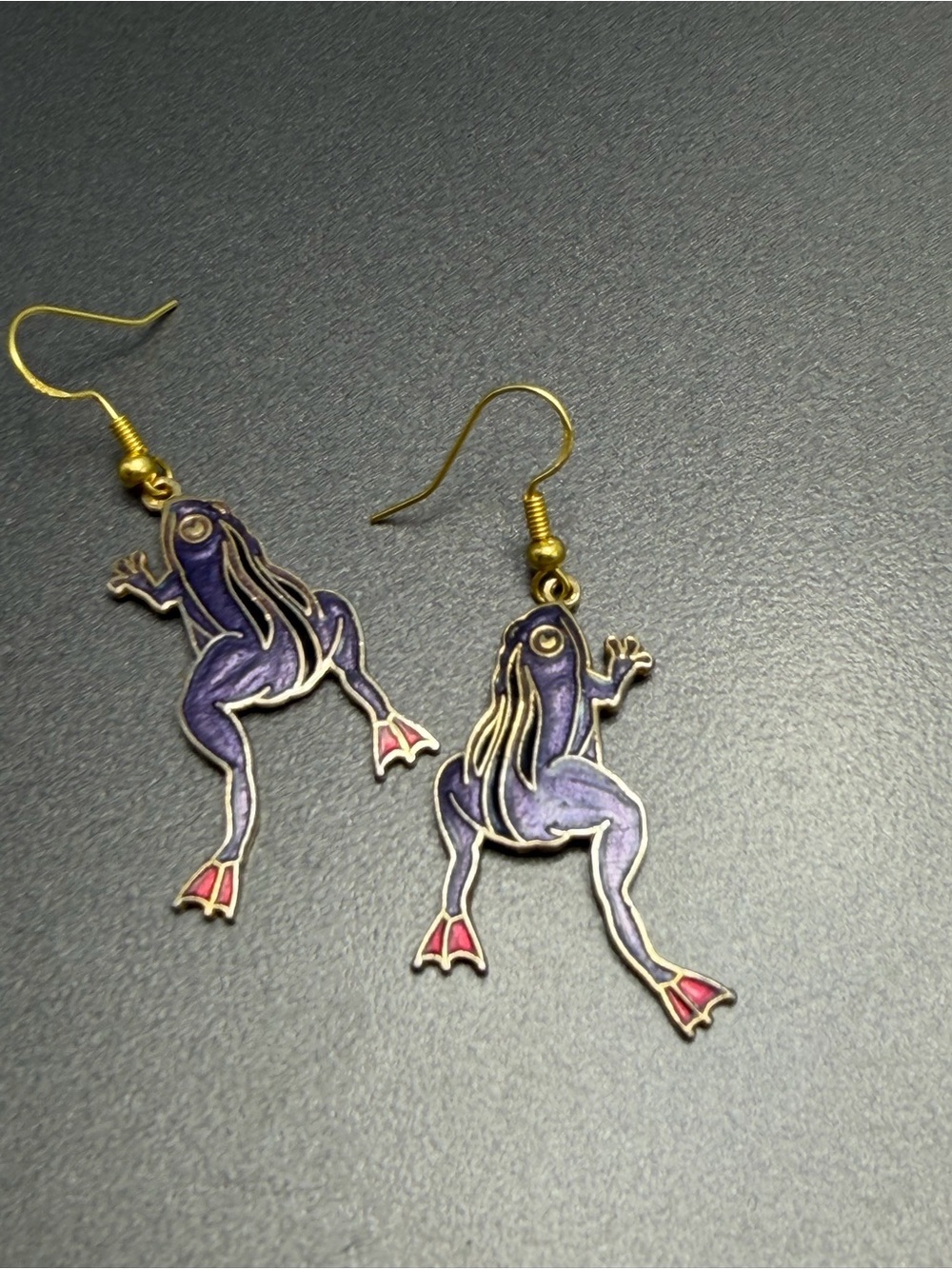 💕2/$20 Vintage Cloisonné Purple Frog Dangle Earrings